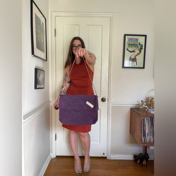 Vintage Handbags - 70s Vintage Purple Ultra Suede Purse w Chain Strap